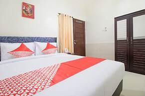 OYO 2836 Sekar Sari Residence