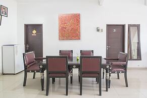 OYO 2836 Sekar Sari Residence