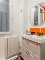 Edgar Suites Spacious Apartment Martyrs