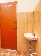 OYO 2544 Just-in Hotel