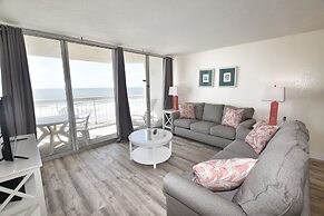 0301 Waters Edge Resort 3 Bedroom Condo by RedAwning