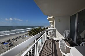 0301 Waters Edge Resort 3 Bedroom Condo by RedAwning