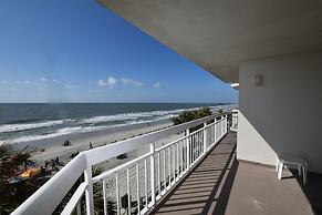 0301 Waters Edge Resort 3 Bedroom Condo by RedAwning