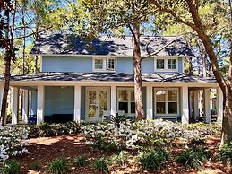 1345 Laurel Grove 3 Bedroom Home by RedAwning