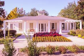 1345 Laurel Grove 3 Bedroom Home by RedAwning