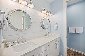 1345 Laurel Grove 3 Bedroom Home by RedAwning