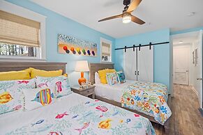 1345 Laurel Grove 3 Bedroom Home by RedAwning