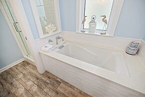 1345 Laurel Grove 3 Bedroom Home by RedAwning