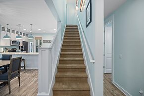 1345 Laurel Grove 3 Bedroom Home by RedAwning