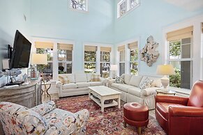 1345 Laurel Grove 3 Bedroom Home by RedAwning