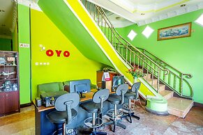 OYO 2848 Senaz Guesthouse