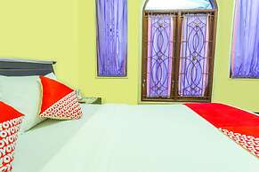 OYO 2848 Senaz Guesthouse