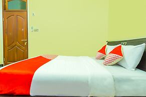 OYO 2848 Senaz Guesthouse