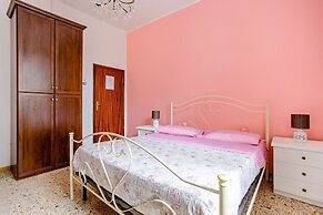 Casa Mafalda - Rooms, Friends and More - Affittacamere, Guest House