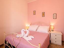 Casa Mafalda - Rooms, Friends and More - Affittacamere, Guest House