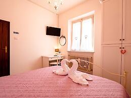 Casa Mafalda - Rooms, Friends and More - Affittacamere, Guest House