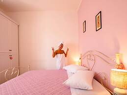 Casa Mafalda - Rooms, Friends and More - Affittacamere, Guest House