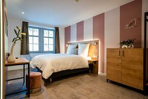 coucou Hotel