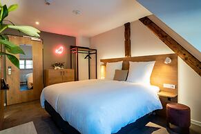 coucou Hotel