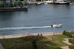 The Pier apartment by Daniel&Jacob’s