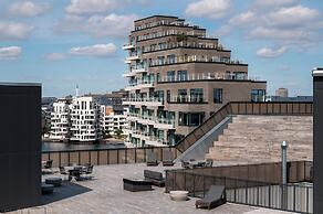 The Pier apartment by Daniel&Jacob’s