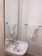 Euneva Court Townhouses - Bentley Place