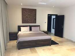 Euneva Court Townhouses - Bentley Place