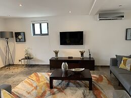 Euneva Court Townhouses - Bentley Place