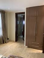 Euneva Court Townhouses - Bentley Place