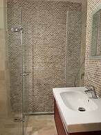 Euneva Court Townhouses - Bentley Place