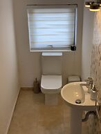 Euneva Court Townhouses - Bentley Place