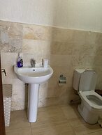 Euneva Court Townhouses - Bentley Place