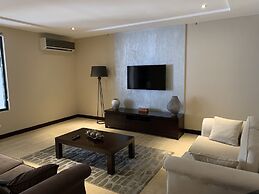 Euneva Court Townhouses - Bentley Place