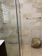 Euneva Court Townhouses - Bentley Place