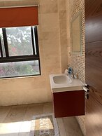 Euneva Court Townhouses - Bentley Place