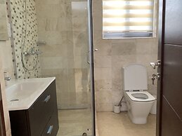 Euneva Court Townhouses - Bentley Place