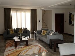 Euneva Court Townhouses - Bentley Place