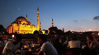 Sefa-i Hurrem Suit House