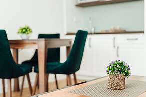 Magical View Apartments