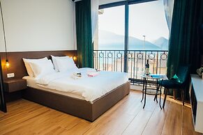 Magical View Apartments