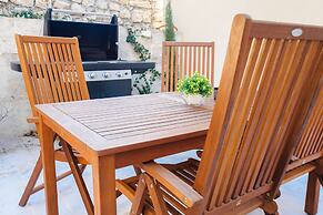 Magical View Apartments