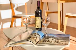 Magical View Apartments