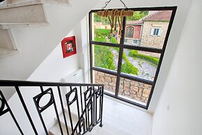 Magical View Apartments