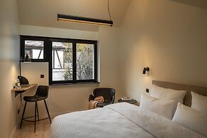 THE ADAMS- Self Check in Hotel