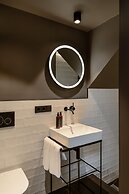 THE ADAMS- Self Check in Hotel