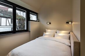 THE ADAMS- Self Check in Hotel