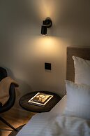 THE ADAMS- Self Check in Hotel