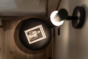 THE ADAMS- Self Check in Hotel