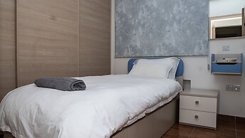 Seafront Villa With Private Pool