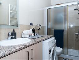 Seafront Villa With Private Pool